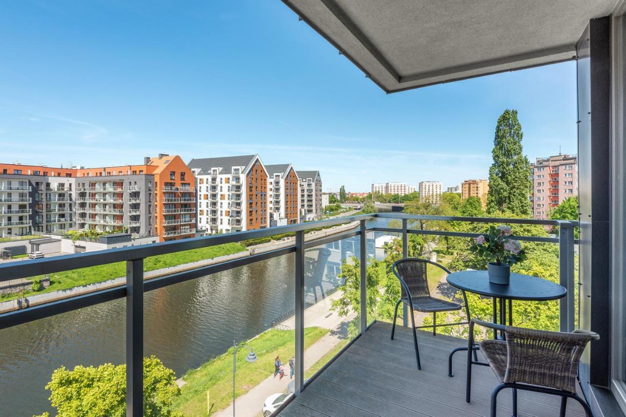 Grano Flats Gdansk - Riverfront Apartment エクステリア 写真